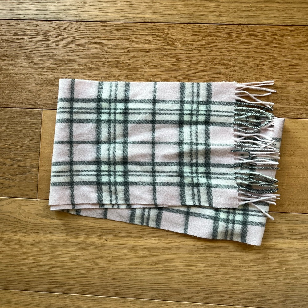 Wool scarf